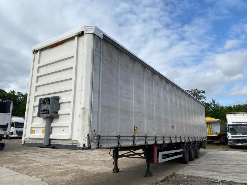 Semi-remorque Fruehauf Non spécifié