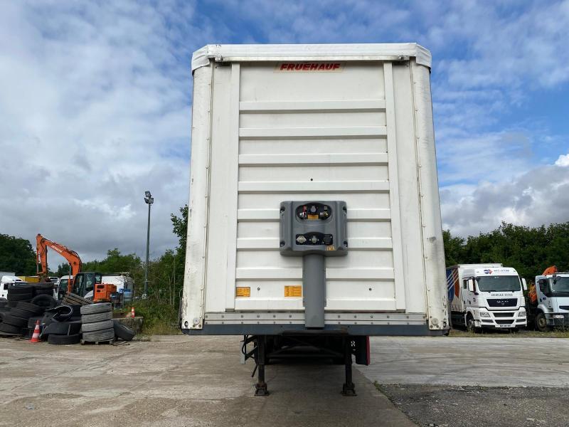 Semi-remorque Fruehauf Non spécifié