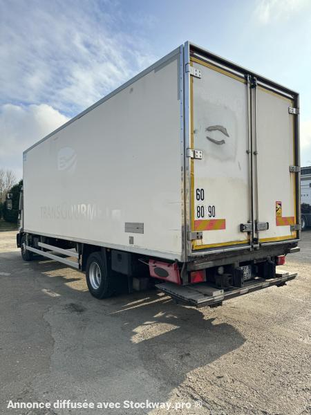 Photo Iveco Eurocargo 160E30 image 2/10