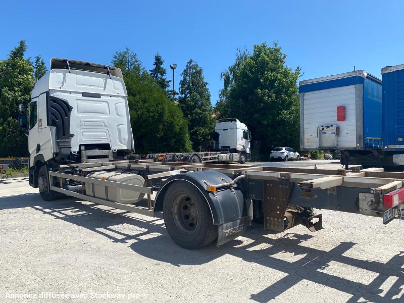 Photo Renault T-Series 460 image 8/9