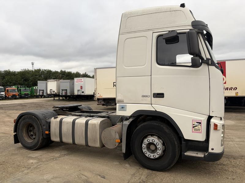 Ciągnik siodłowy Volvo FH12 380