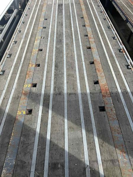 Semi-remorque Fruehauf Non spécifié