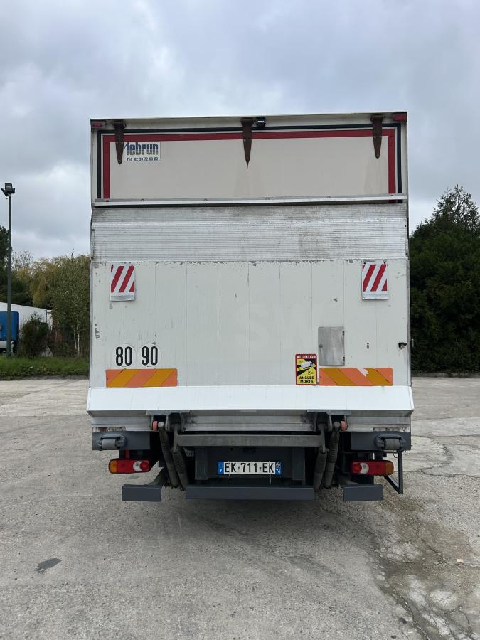 Camion DAF LF