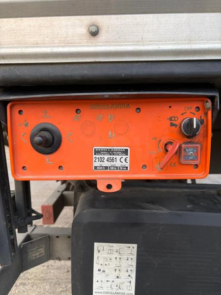 Camion Renault D-Series 240.12