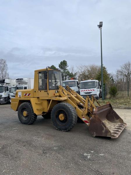 Chargeuse Schaeff SJK 861