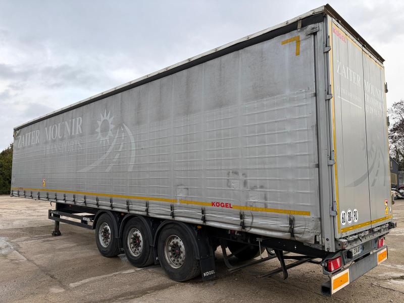 Semi-trailer Kögel Non spécifié