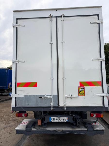 Truck Volvo FE 300
