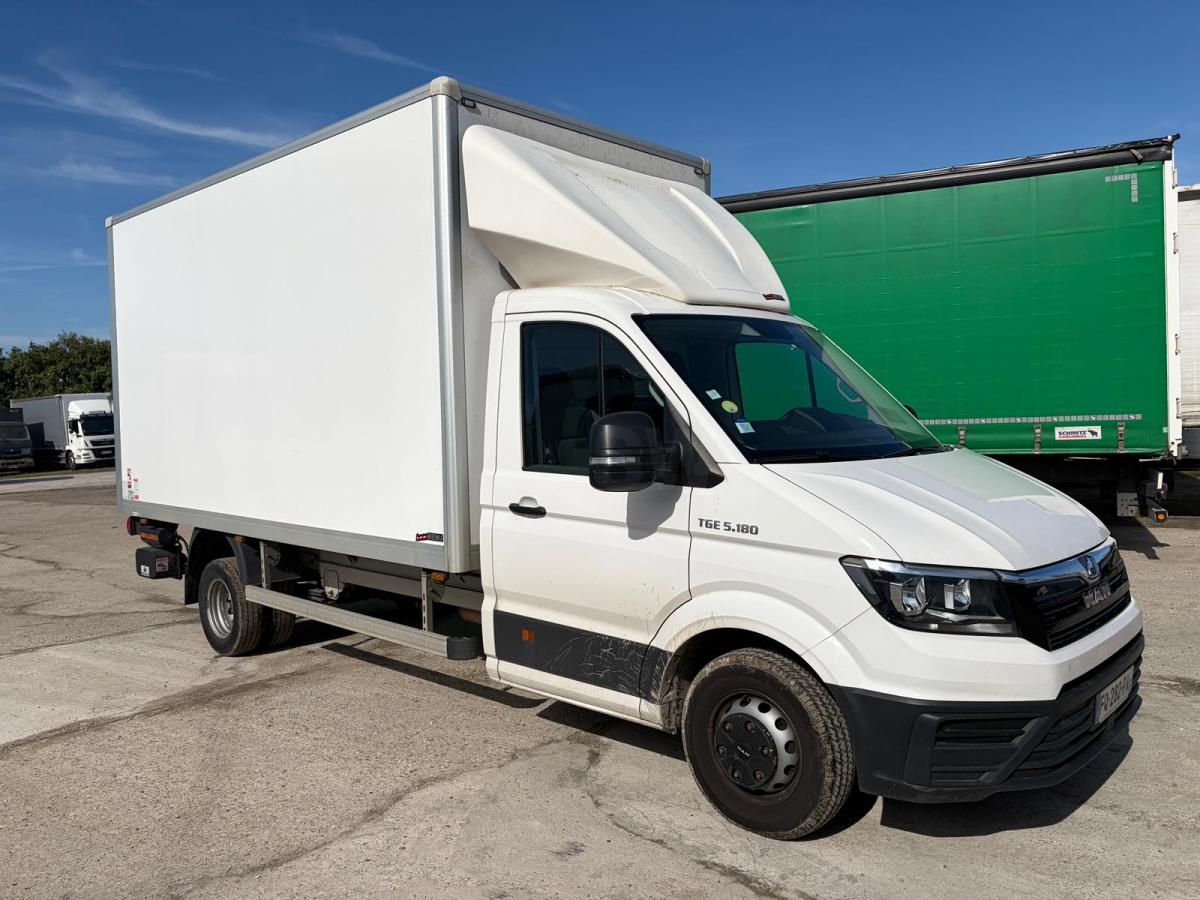 Commercial van/truck MAN TGE