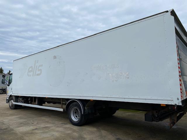 Camion Renault Midlum 180