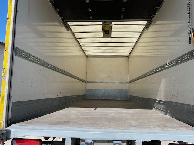 Camion MAN TGL 12.220