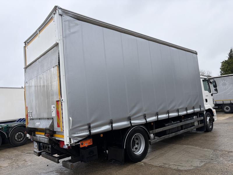 Camion MAN TGM 18.290
