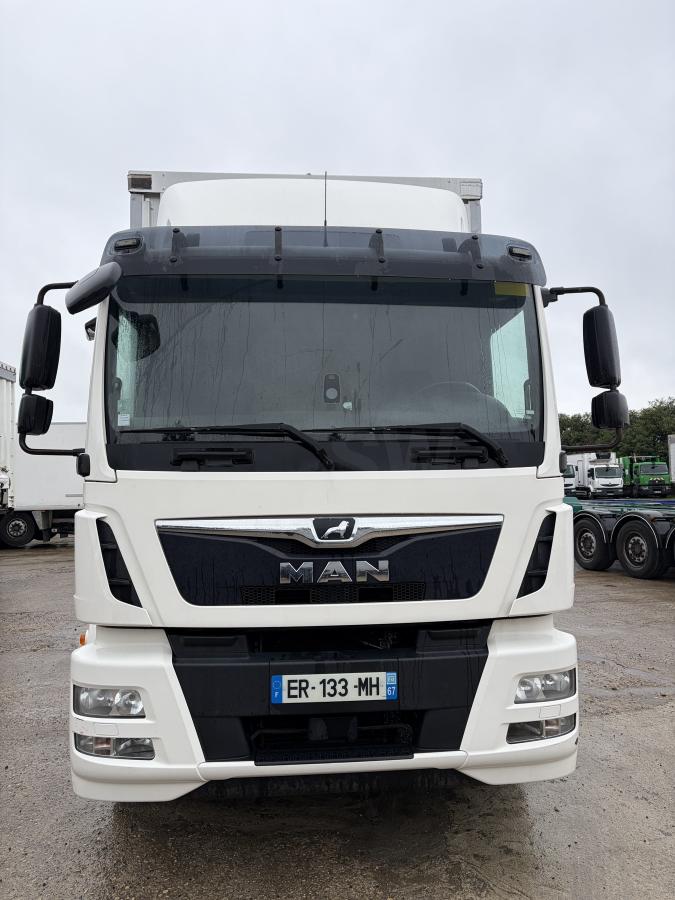 Camion MAN TGM 18.290