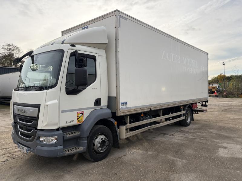 Camion DAF LF