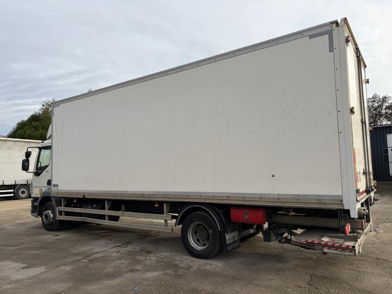 Camion DAF LF