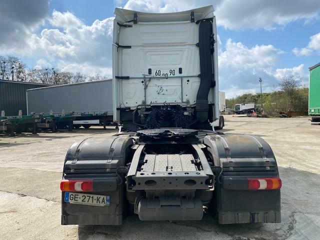 Tracteur Mercedes Actros 1846