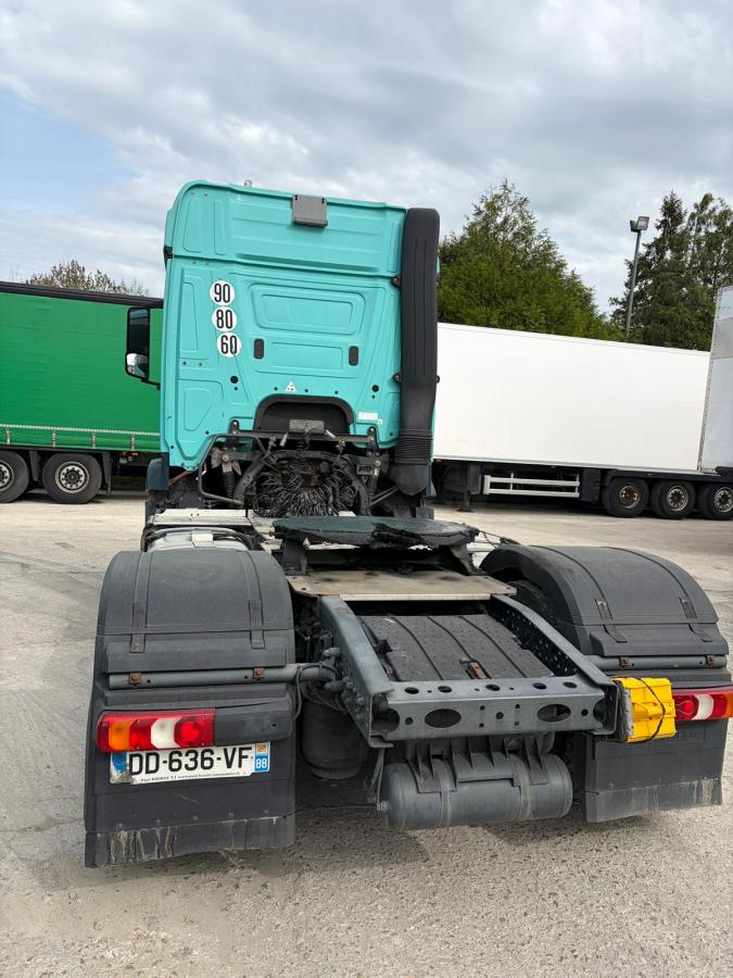 Cabeza tractora Mercedes Actros