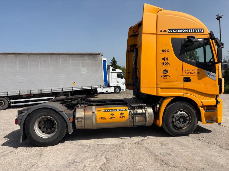 Cabeza tractora Iveco Stralis 460
