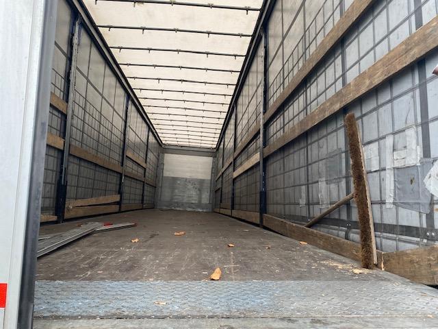 Sattelzug/Sattelauflieger Schmitz Cargobull Non spécifié