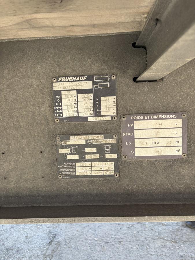 Semi-remorque Fruehauf Non spécifié