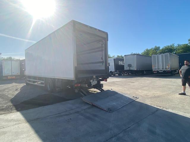 Camion DAF LF