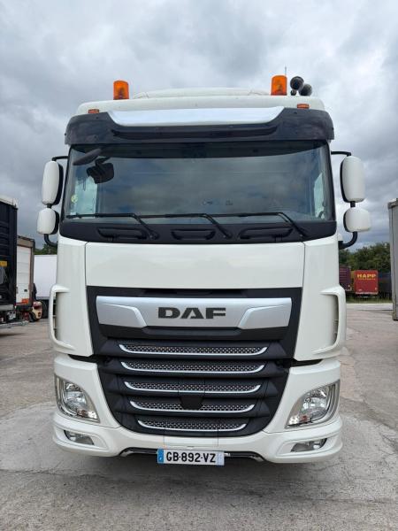 Tracteur DAF XF 530