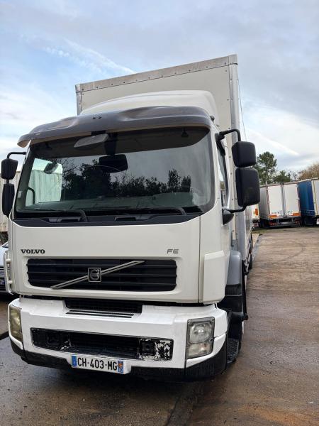 Camion Volvo FE 300