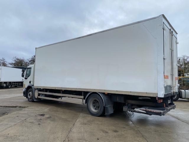 Camion Volvo FE 300