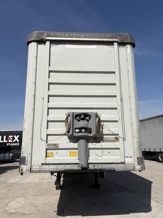 Semi-remorque Fruehauf Non spécifié