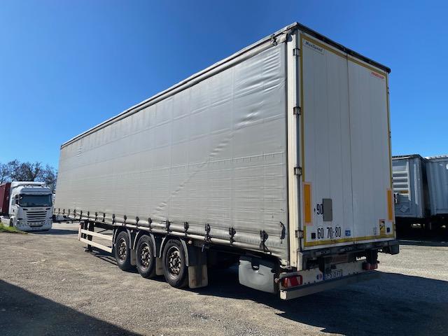Semi-remorque Fruehauf Non spécifié