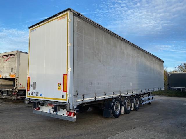 Semi-remorque Fruehauf Non spécifié