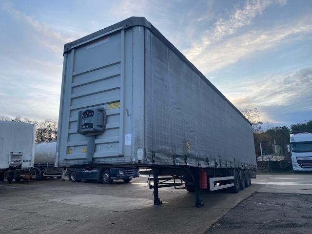 Semi-remorque Fruehauf Non spécifié