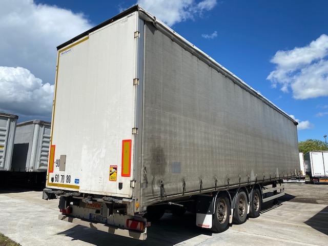 Semi-remorque Fruehauf Non spécifié