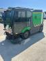 Engin de voirie  Camion balayeuse Mathieu Azura