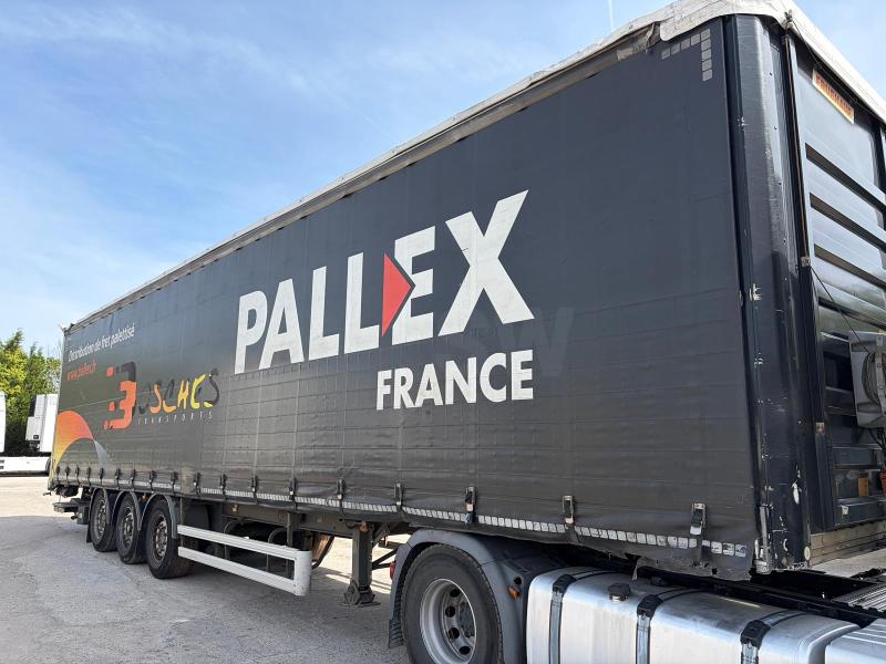 Semi-remorque Fruehauf Non spécifié