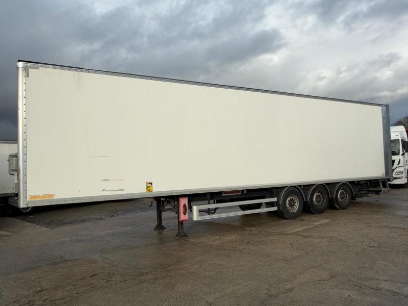 Semi-remorque Fruehauf Non spécifié