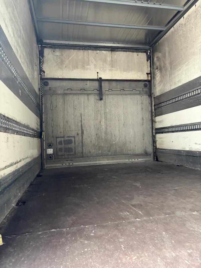 Camion Volvo FE 300