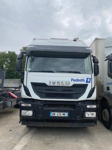 Camion Iveco Stralis 420