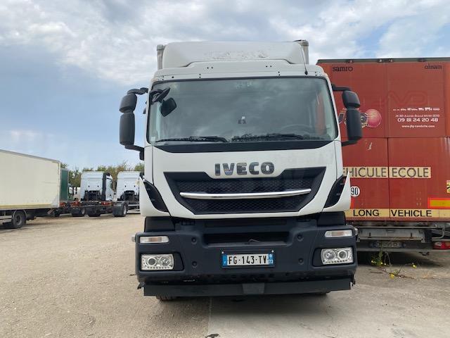 Camion Iveco Stralis 420