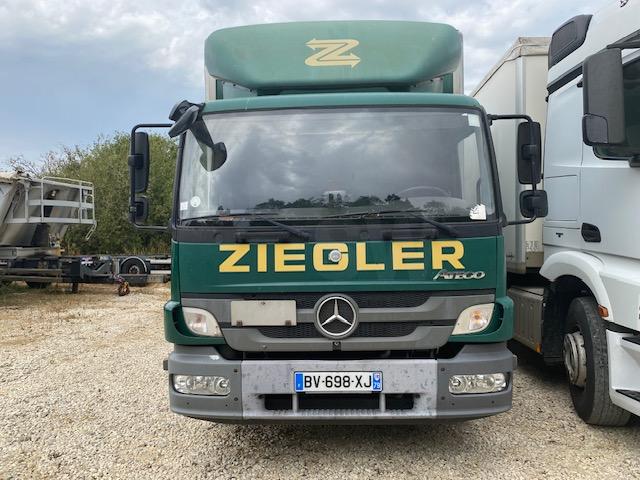 Camion Mercedes Atego 1524