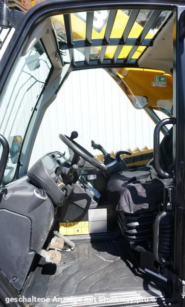 Photo Jcb 541-70 AGRI SUPER  image 3/9