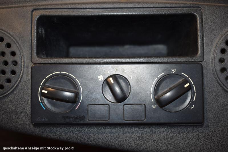 Photo Linde H 30 D 393  image 9/10