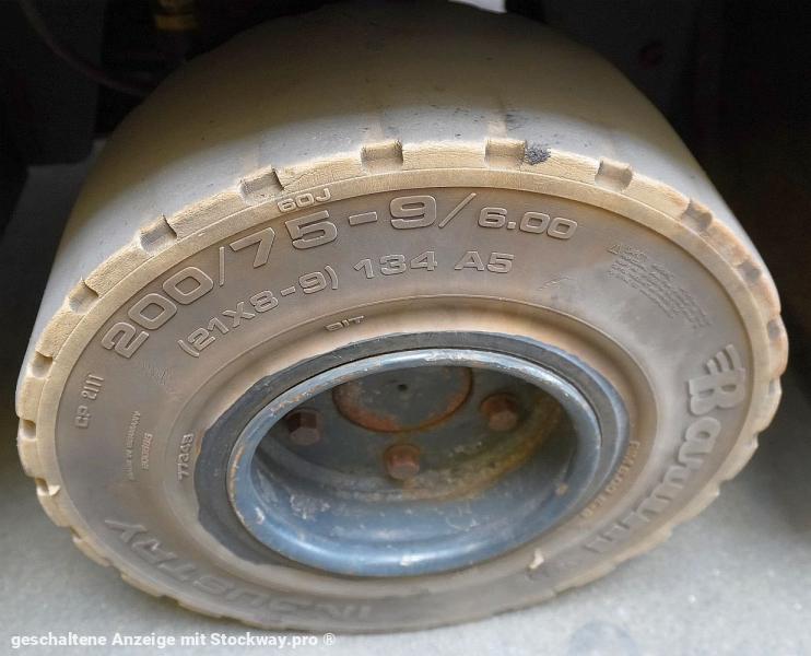 Photo Still R07-25  image 5/7