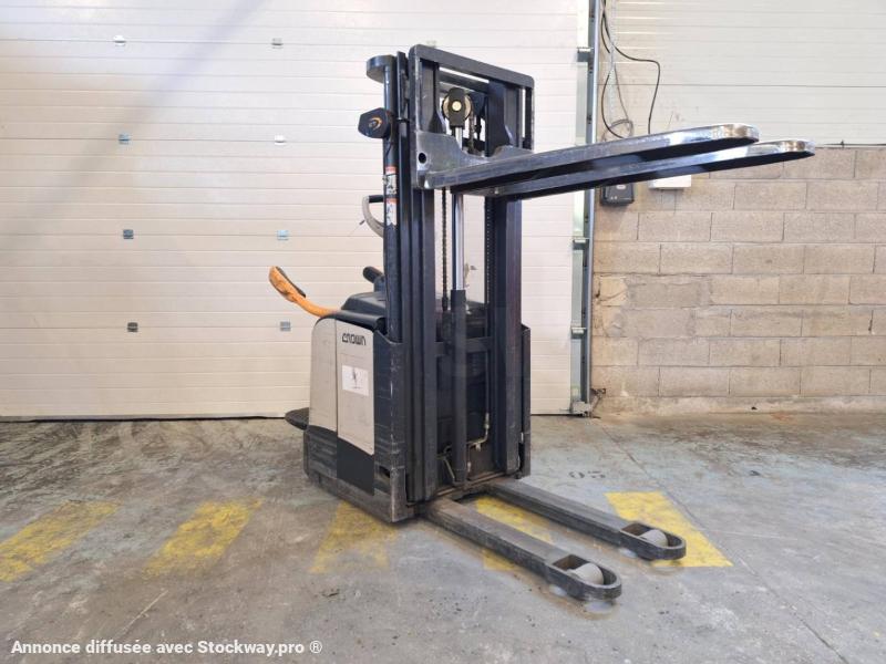 Photo Crown ET4000-1.4  image 12/24