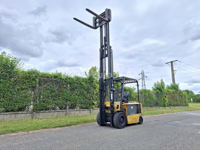 Forklift Caterpillar EP30K