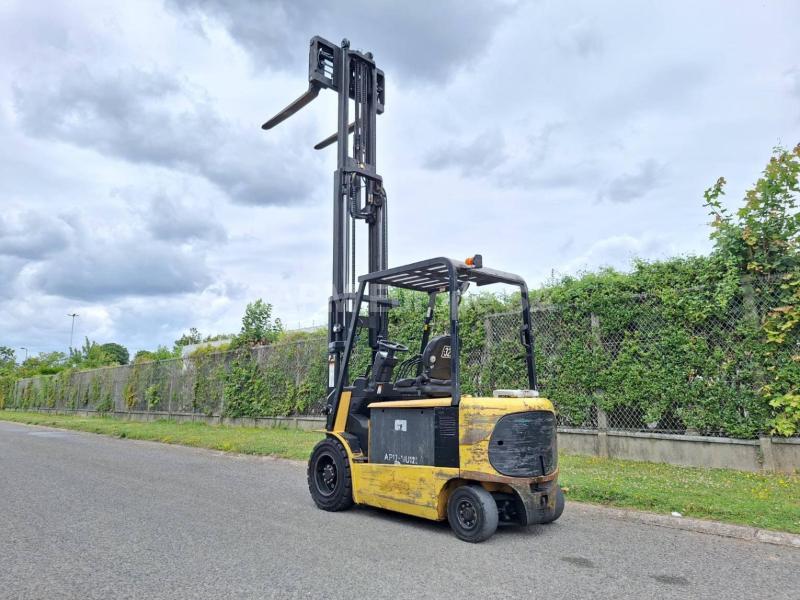 Forklift Caterpillar EP30K