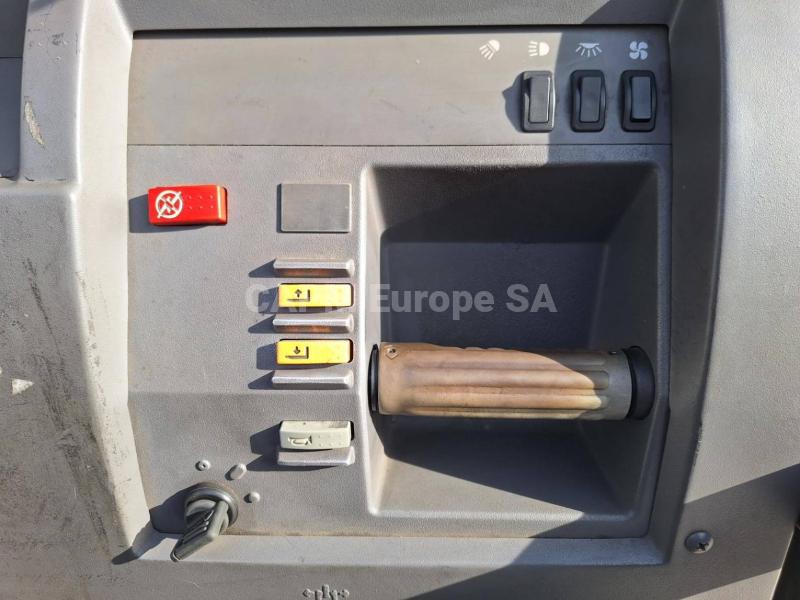 Order picker Crown SP3522-1.0