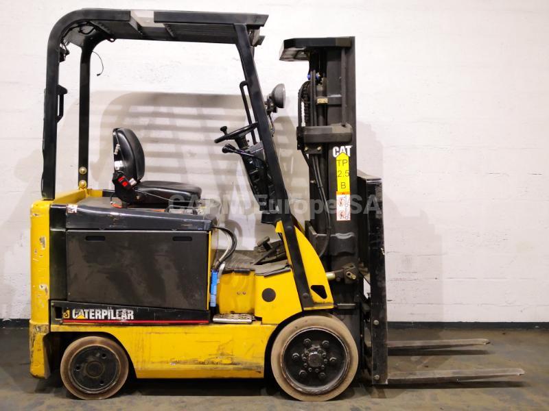 Carrelli elevatori Caterpillar EC25N