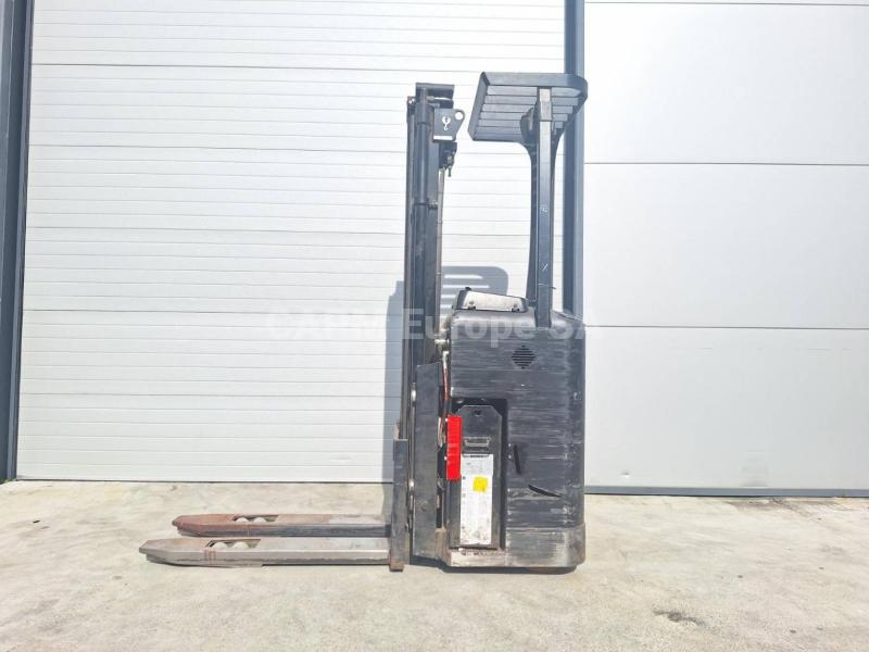 Stacker Caterpillar NSR16NI