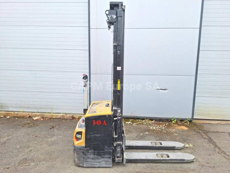 Stacker Caterpillar NSP16N2