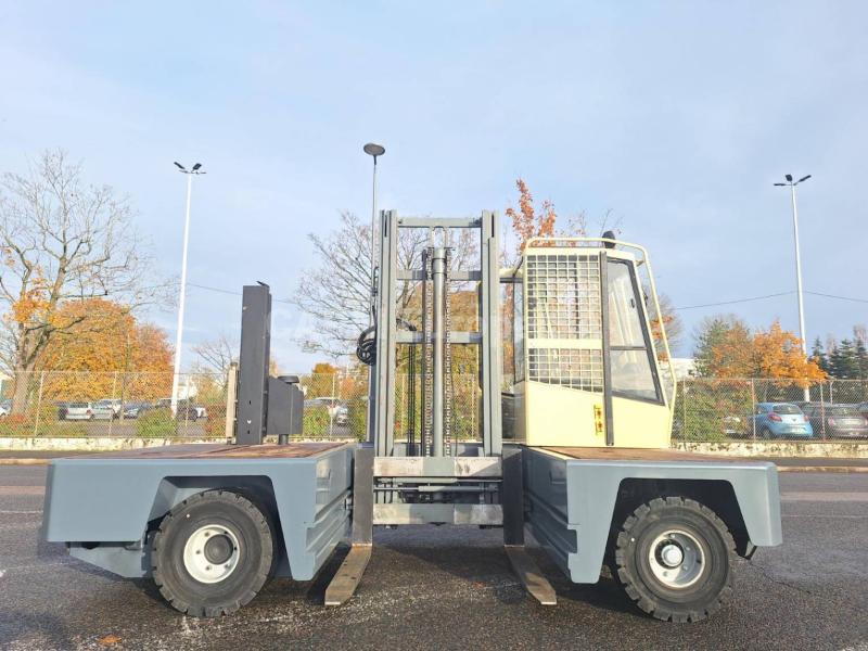 Side loader Hubtex S30 D